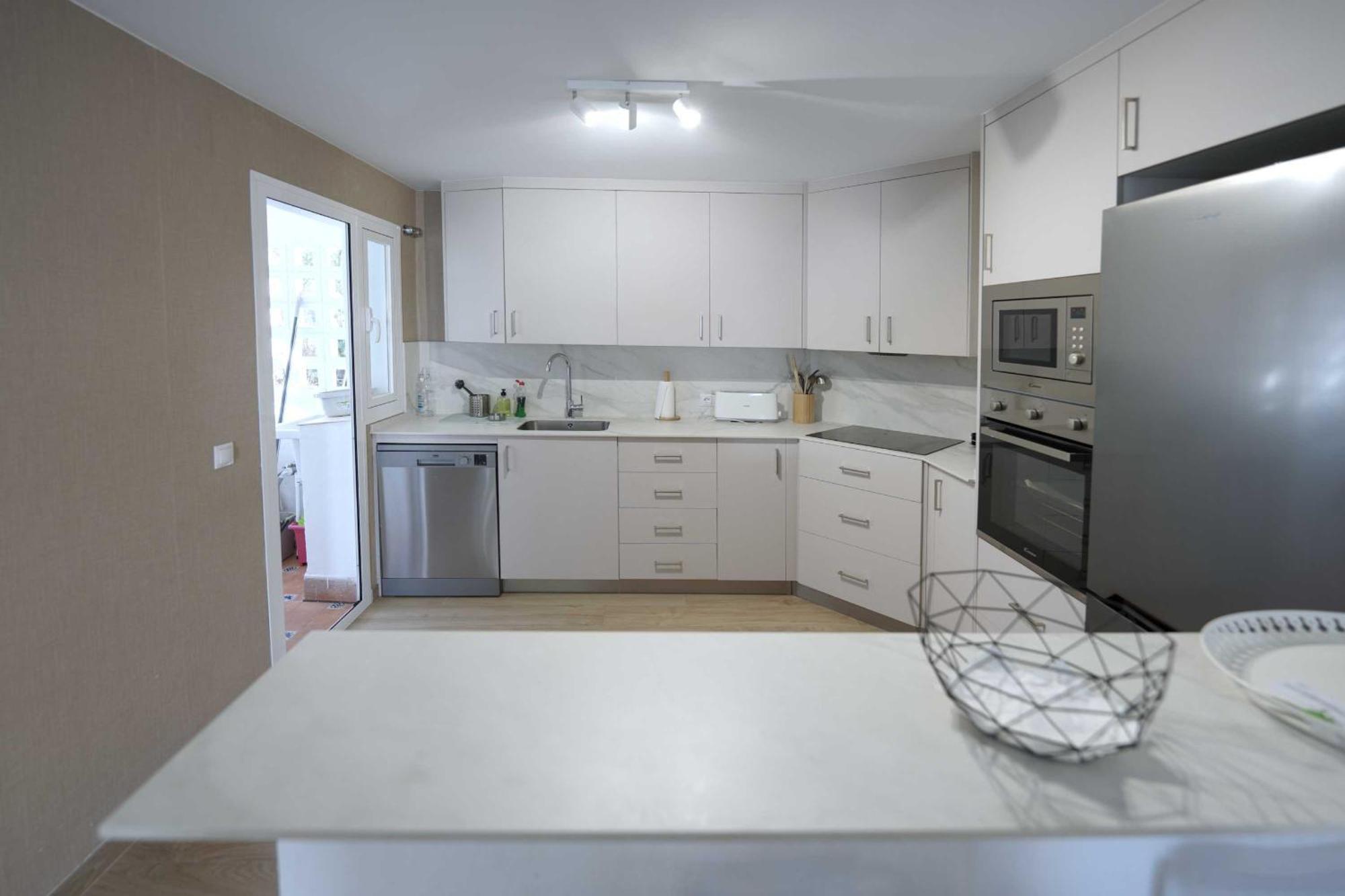 2035 Golden Modern Apartament *